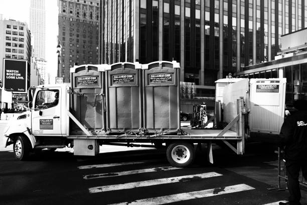 Portable Toilet Options We Offer in Mitchellville, IA